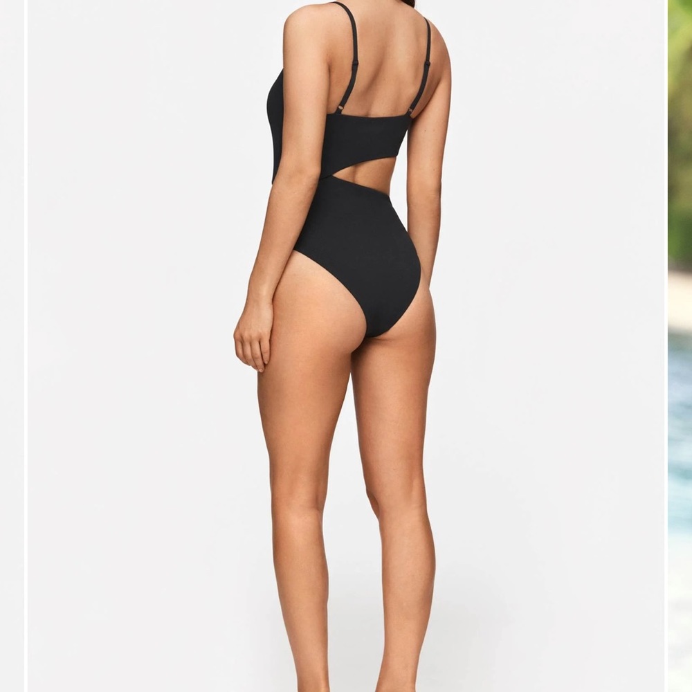 Stronger RIVIERA SWIMSUIT - Picture 10 of 11